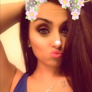 Meet your Posher, Darlene